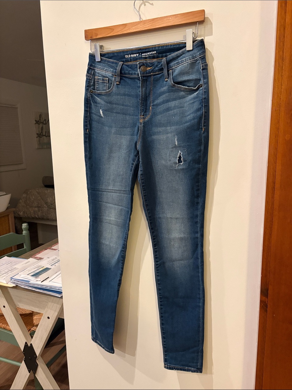 Old Navy ROCKSTAR Blue Distressed HIGH RISE Skinny Jeans,Size 4 - Picture 3 of 10